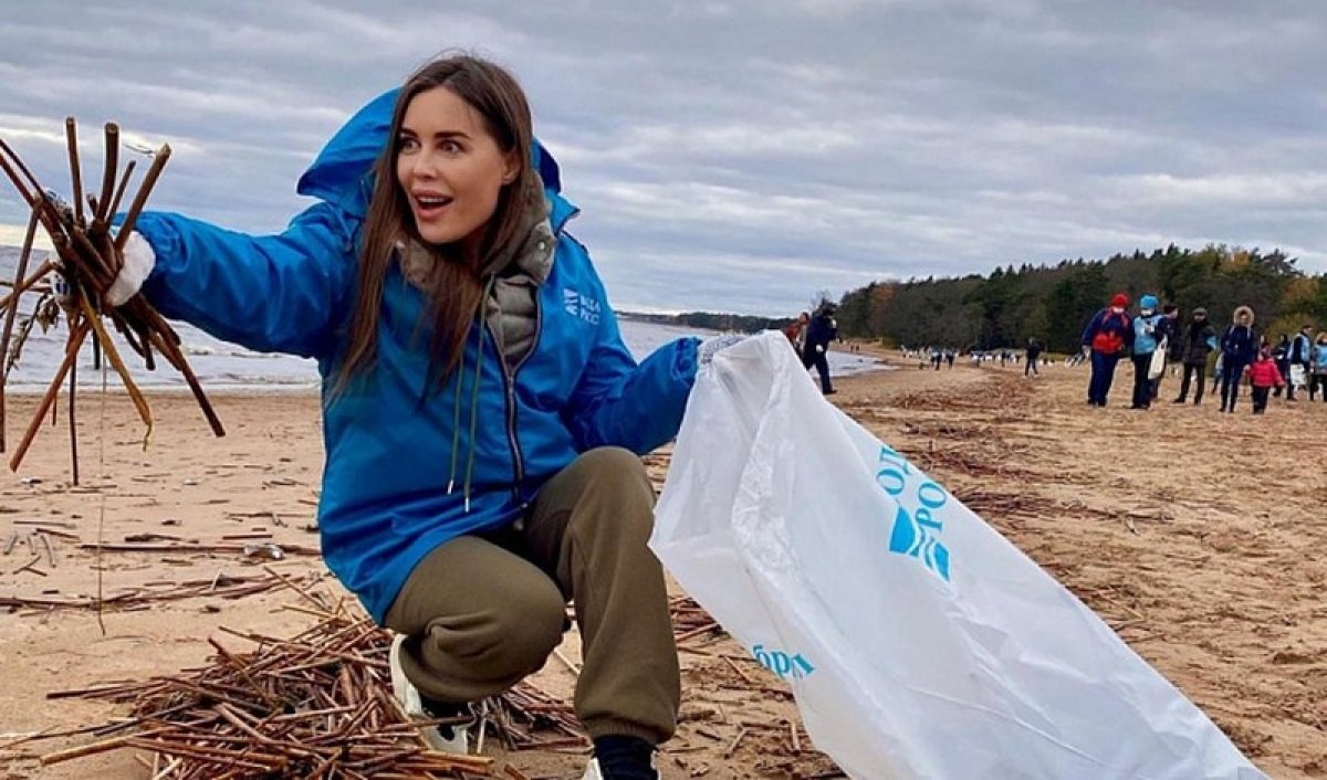 ArielBrigg24410's profile picture. 