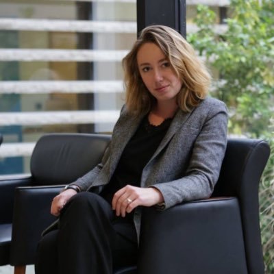 lenavnwhs's profile picture. Conseillère Politique @ XB • Directrice & Responsable Idées @ LeTempsDesJeunes • Fondatrice @ PassPolitique • Auteur de "Génération Engagée"