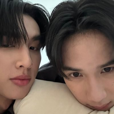 _midnight6b's profile picture. 💿 k-pop lover | 🎬 bl addicted