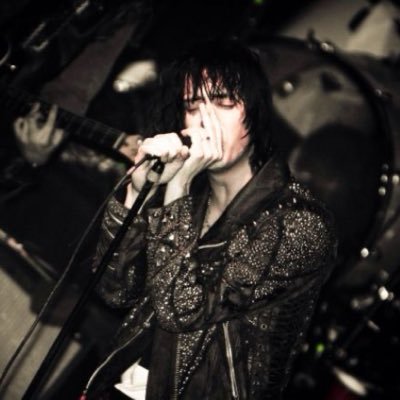 7H0RSES's profile picture. comedown machine biggest defender