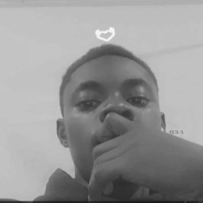 FoxyBresky0699's profile picture. 