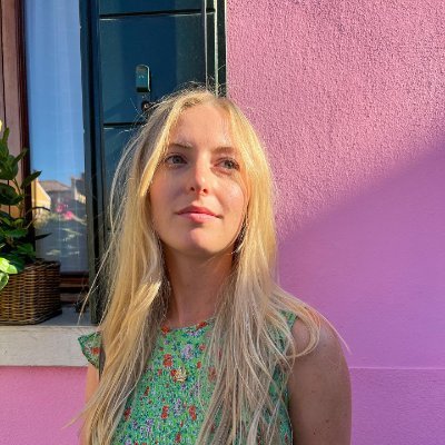 Marilyn1216_'s profile picture. Drinking, traveling, savoring fine cuisine