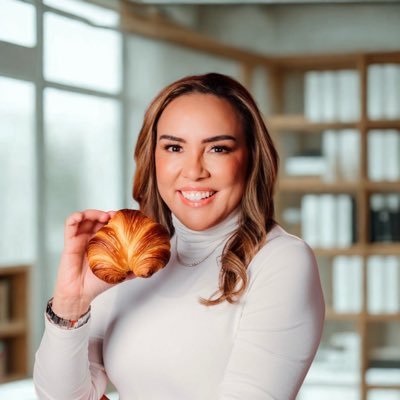 mariahriverapr's profile picture. CEO ✨ Modern Brand Builder helping brands scale with soul | 💯 Strategy | Storytelling | Impact 📣 Want to build something special? ⏰ book time with me 📲