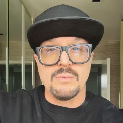 ZakBagans112956's profile picture. Zak Bagans