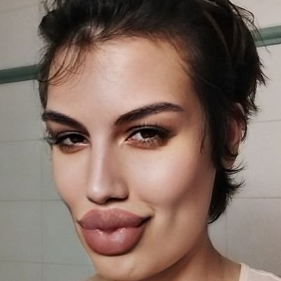 mog_an_'s profile picture. FR/ENG/日本語 ➩ N5 ✍ | 30 | pkm tcg ☆ lilligant enjoyer | otaku et collectionneuse compulsive | switch axe hunter | otp mordekaiser