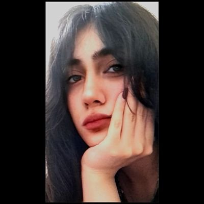 H_Y_D00's profile picture. پر از رنگ های غمگین

inst:saeede_hp