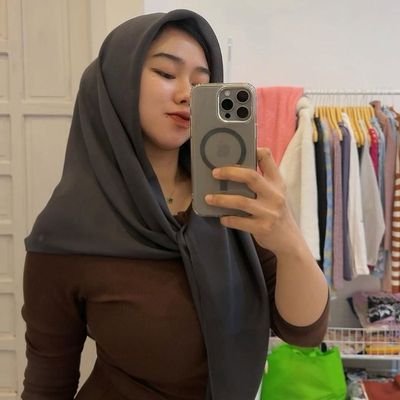 eykenbicuz's profile picture. 💯 Fokus ke progress 💥 bukan drama 💯 followback yuk 😎