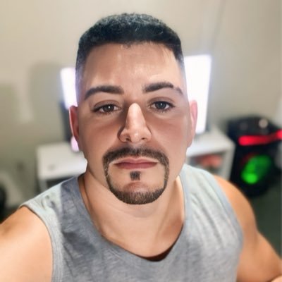 Jonatanxxd15's profile picture. 