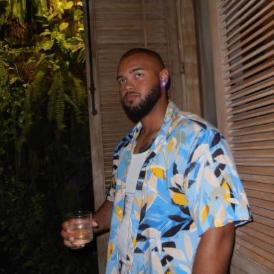 ItineraryGeek's profile picture. 