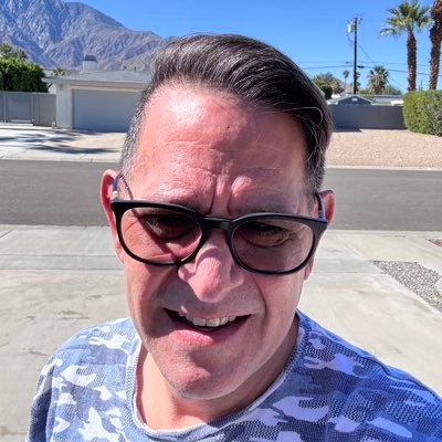 NeverCallMeRich's profile picture. Intellectual Handyman & Founder of Roundtable Labs | Public Speaker | Educator | Champion of Community, Collaboration, & Technology | INTJ | Mostly Water