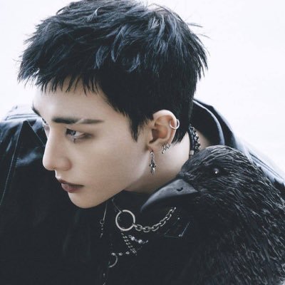 rribavshokoladi's profile picture. 