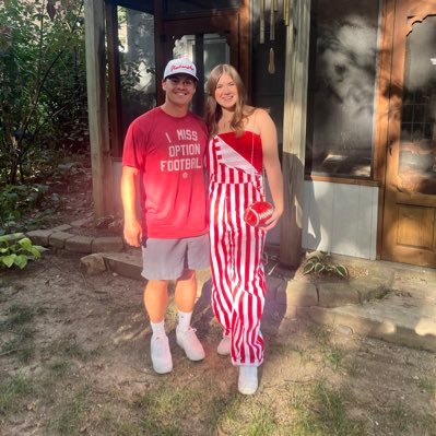 aubfred27's profile picture. Born and Raised Husker 🌽