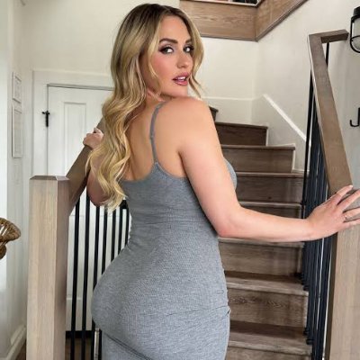 Melody046077505's profile picture. 