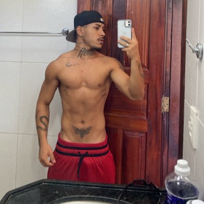 bercyoallen's profile picture. https://t.co/c8gdJdQTn4