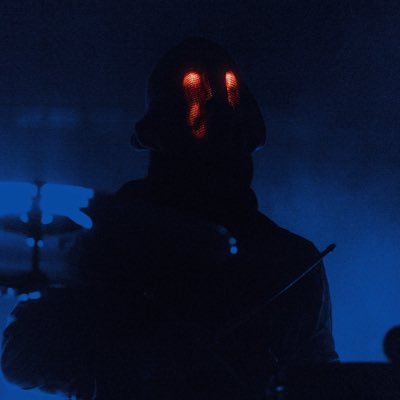 saturnscc's profile picture. they/them • bet you can’t guess who my favorite band is