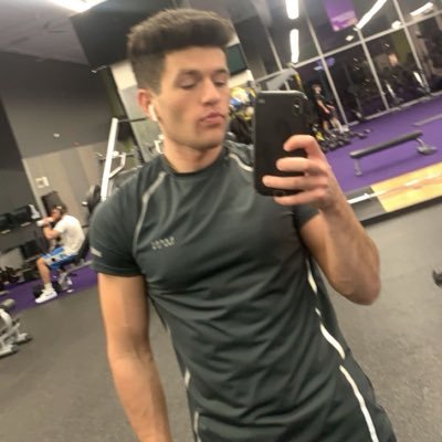 gaberamos27's profile picture. 