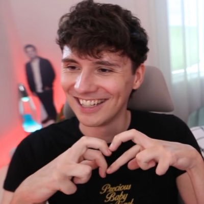 dipandpip5000's profile picture. 