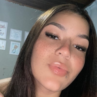 Nicolialvess20's profile picture. Que o axé de nossos orixás nos guie sempre na busca por luz e sabedoria. 🌿🙏 ▫️22 aquariana 📍 Rio de Janeiro