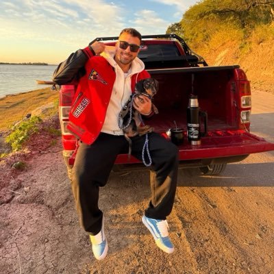 Valentiiin31's profile picture. 