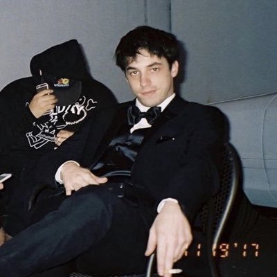 afycs03's profile picture. hola soy yo