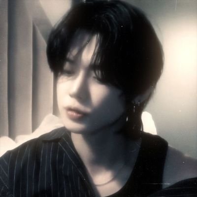 rtwgyu's profile picture. the girl who yaps about yeonbin

｡⁠☆writer