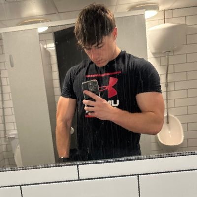 kaidxviess's profile picture. CYMRU