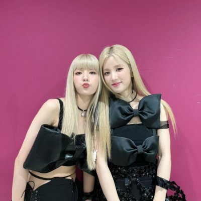 Noe_isafan's profile picture. #Apink
Draco dormiens nunquam titillandus