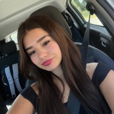 zoe_jnngs25's profile picture. 🎁 if you follow @justwocousins ❣️