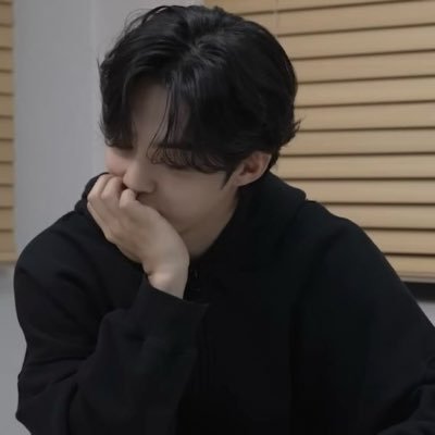 _crry88's profile picture. 