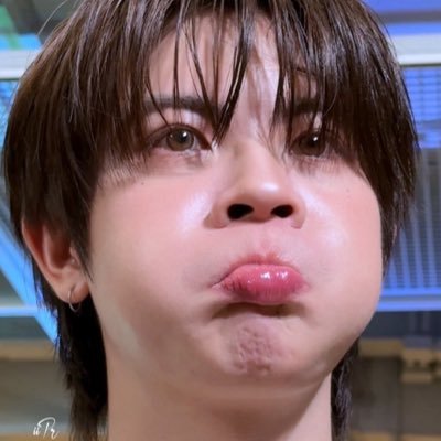 nongmuzzakha's profile picture. 