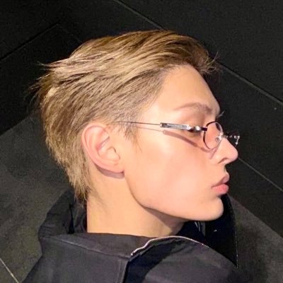 jabberkon's profile picture. NSFW (not safe for whites)