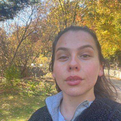 RojasContento's profile picture. Brand Marketer | Holistic Health Lover | Biophile | Community-Builder | Holistic Nutritionist