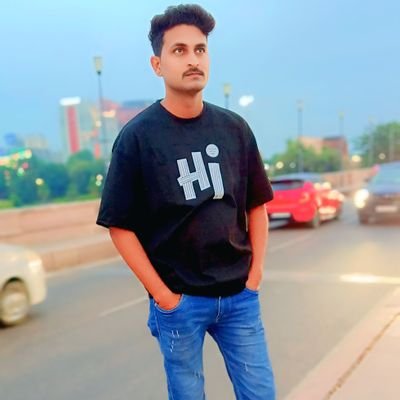 AmitYoua's profile picture. #यादव नाम ही #काफी है, तेरी #सरकार में #खौफ के लिए, #यादव खुद आ गए तो #आतंक मच जायेगा।