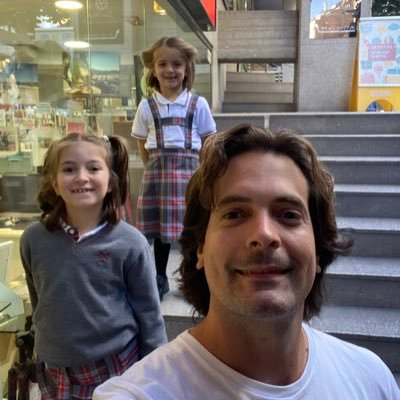 juanomontoro's profile picture. 🇺🇾 Uruguay es mi país. 🇪🇺🇮🇹 Europa è il modello. 🌎 Global citizenship is our future | Semiotics | PhD(c) @UNIL. Alumni: @UCUoficial @Unibo @OpenSocietyWB