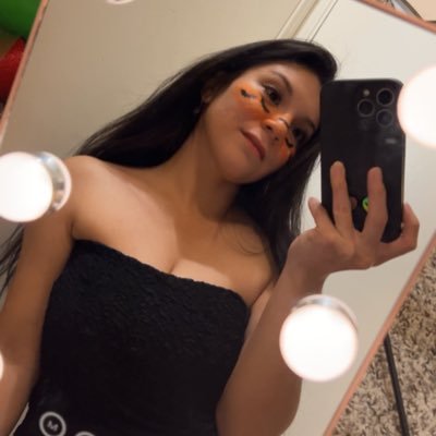 expt624's profile picture. angel | 28 | she/her