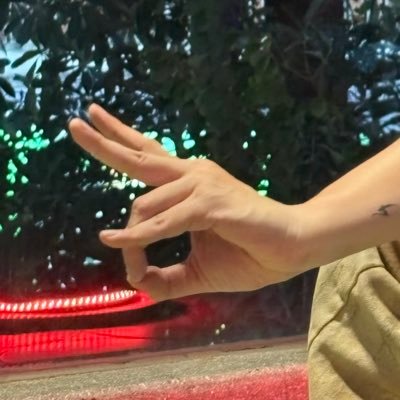 Beyour93's profile picture. 🥝💚 💙