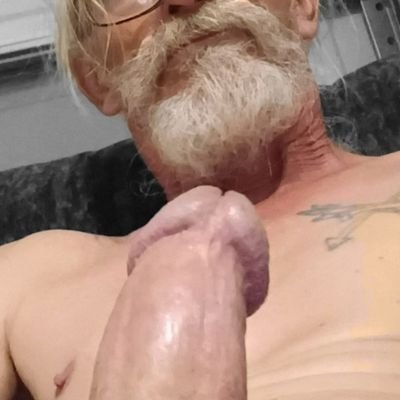 Oldschool6948's profile picture. 