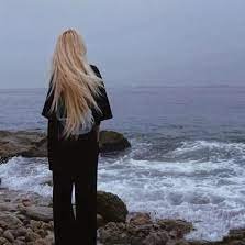 Rhyscsxsli's profile picture. Treating yourself to things you like within your means is a great way to motivate yourself to achieve your next goal. 🇺🇸❤️🤍💙