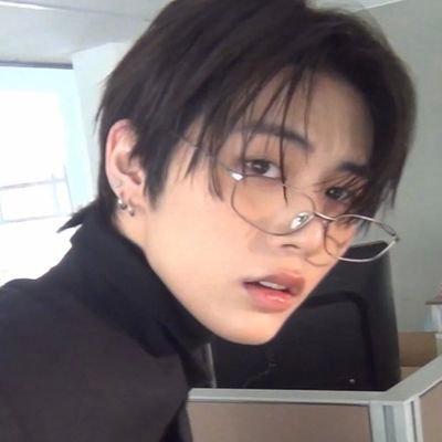 zoeilyz's profile picture. 엘~ | akun sambat, bub aja kalau berisik