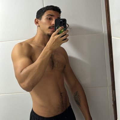 aesilva_'s profile picture. 