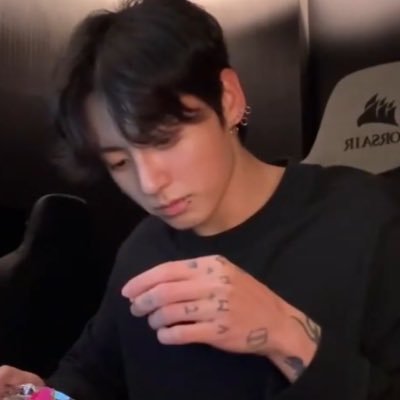 kkusfilms's profile picture. on a starry night, hope my you sleep tight.