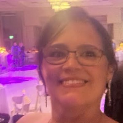 YesmilPena's profile picture. 