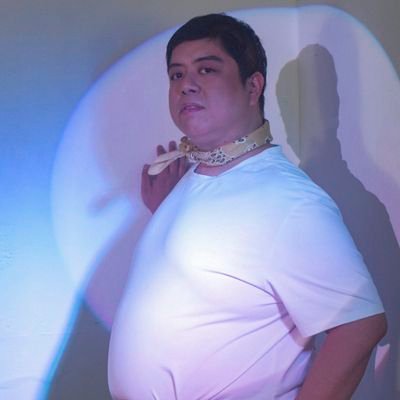 marv_manny's profile picture. filipino | gay | video gamer | the sims fan | just dance fan | warframe fan | will try anything once | he/him