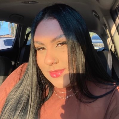 manuuelasg's profile picture. 