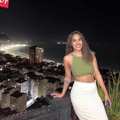 Lu_Brito0's profile picture. 