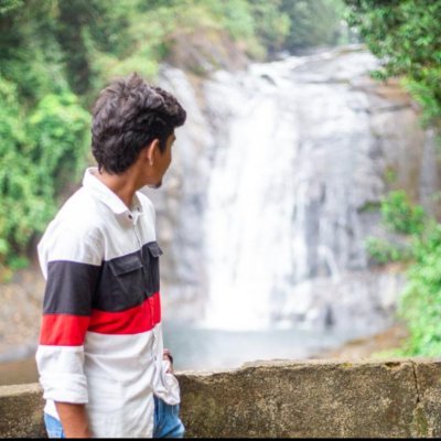 RoshethRuvindu's profile picture. 
