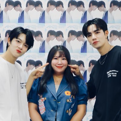 Nupam_c's profile picture. Nupam🐻‍❄️🔮🪄➡️🌈🐺🐱✨ #Zeenunew #Zonzon #ชนชน 💙🧡 #Nananu & #Zunshine ☁️🌊 / #Army #BTS🫧Hong Kong nananu, nice to meet you guys🍑🤏🏻