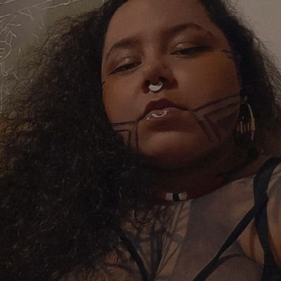 tamoioart's profile picture. tamoio🏹🌿 •native//
indígena•RJ-Brazil✊🏾• 💕 Land Back💕
-Designer de Moda🧵
https://t.co/BSUiI7cOcE