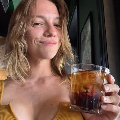 Rojasprisc's profile picture. Too glam to give a damn.” 🤧Not everyone’s cup of tea — and that’s okay.”