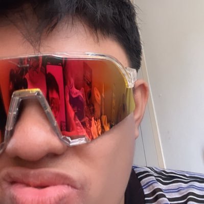 maxcrzzz's profile picture. Photography and Music | Visual Arts & Design He/his.